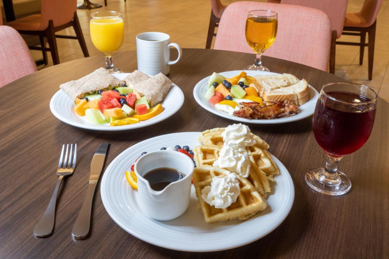 Holiday Inn Poughkeepsie By Ihg Εξωτερικό φωτογραφία