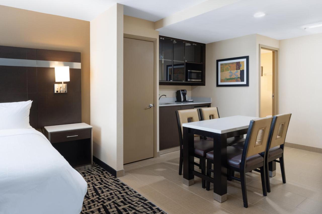 Holiday Inn Poughkeepsie By Ihg Εξωτερικό φωτογραφία